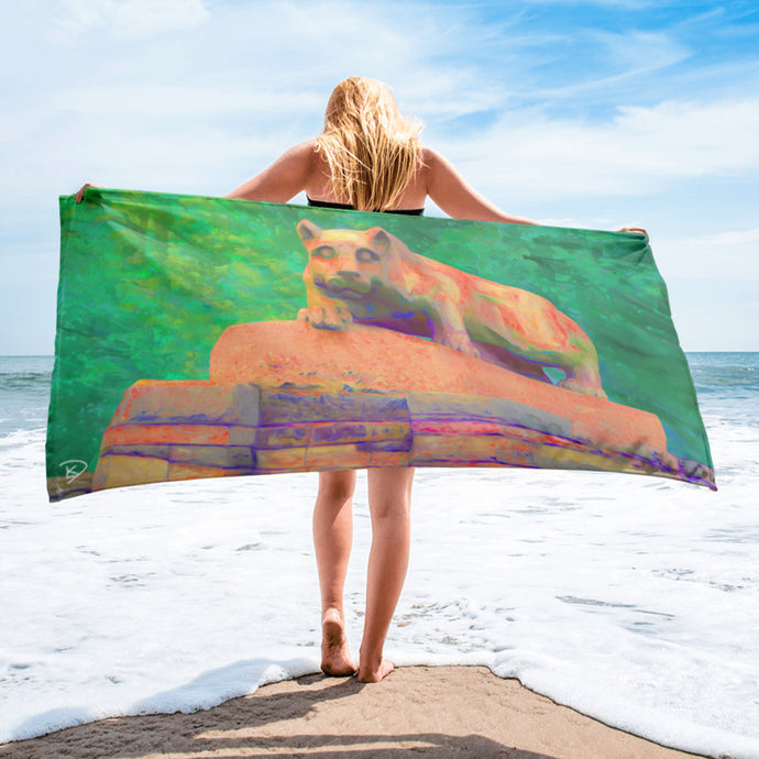Nittany Lion Statue Beach Towel 